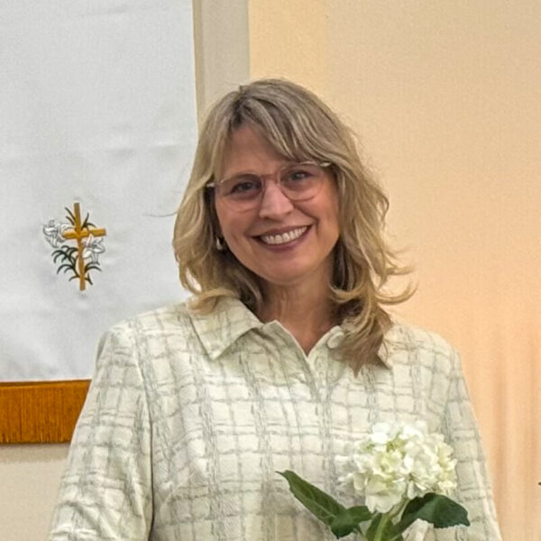 Pastor Beth Stowe